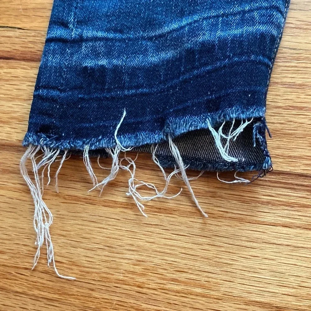 DL1961 Chloe Denim Jeans Preston Wash Raw Distressed Released Hem‎ Like New 10